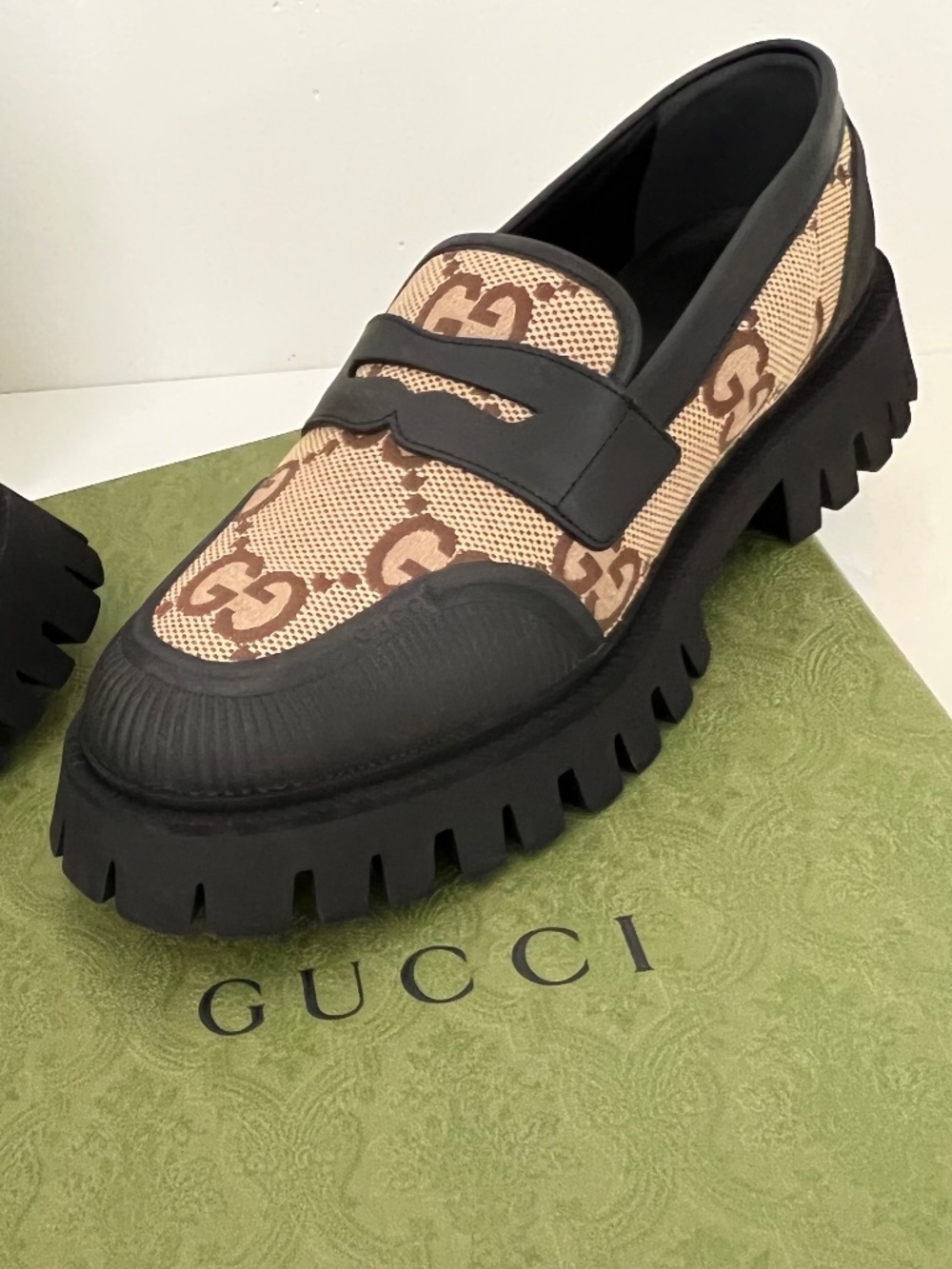 Gucci Men's Shoes Maxi GG Slip On Loafers Rubber Fabric Leather Size 10.5 US 11